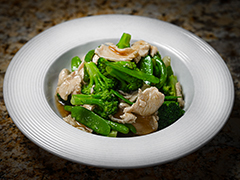 GARLIC IN HEALTHY SAUCE image